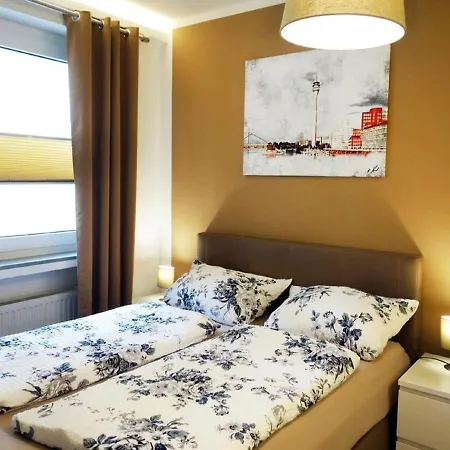 Apartment Inviting Apartment In Duesseldorf With Parking *