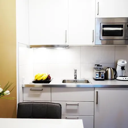 Inviting Apartment In Duesseldorf With Parking Διαμέρισμα *